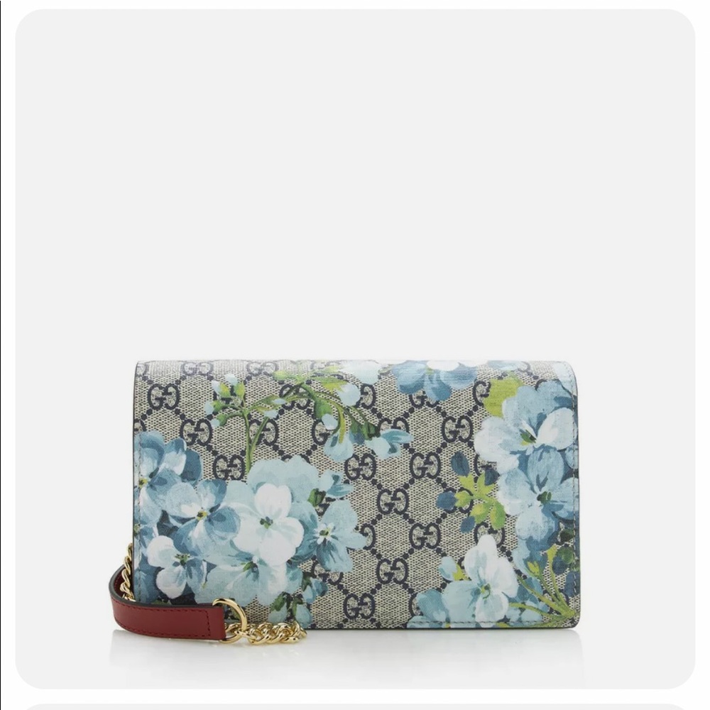 Gucci Blooming Blue Fold Over Wallet /Chain